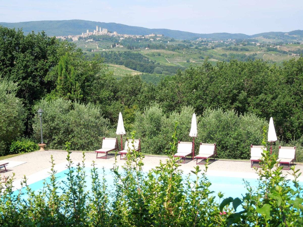 Aparthotel Castello Di Fulignano Sinadra Superior 4*