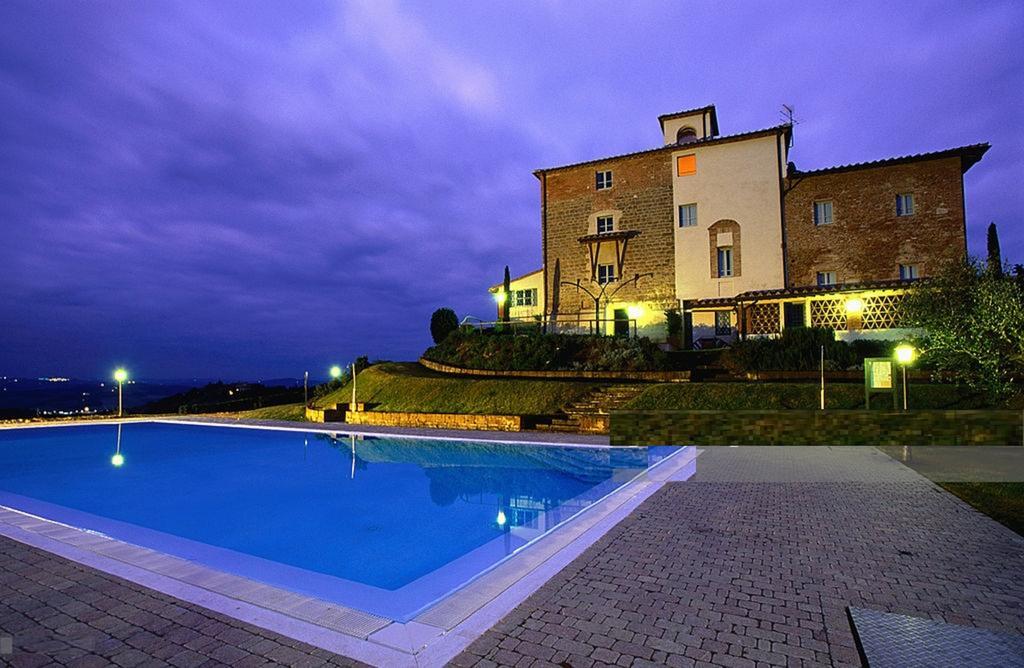 Castello Di Fulignano Sinadra Superior 4*